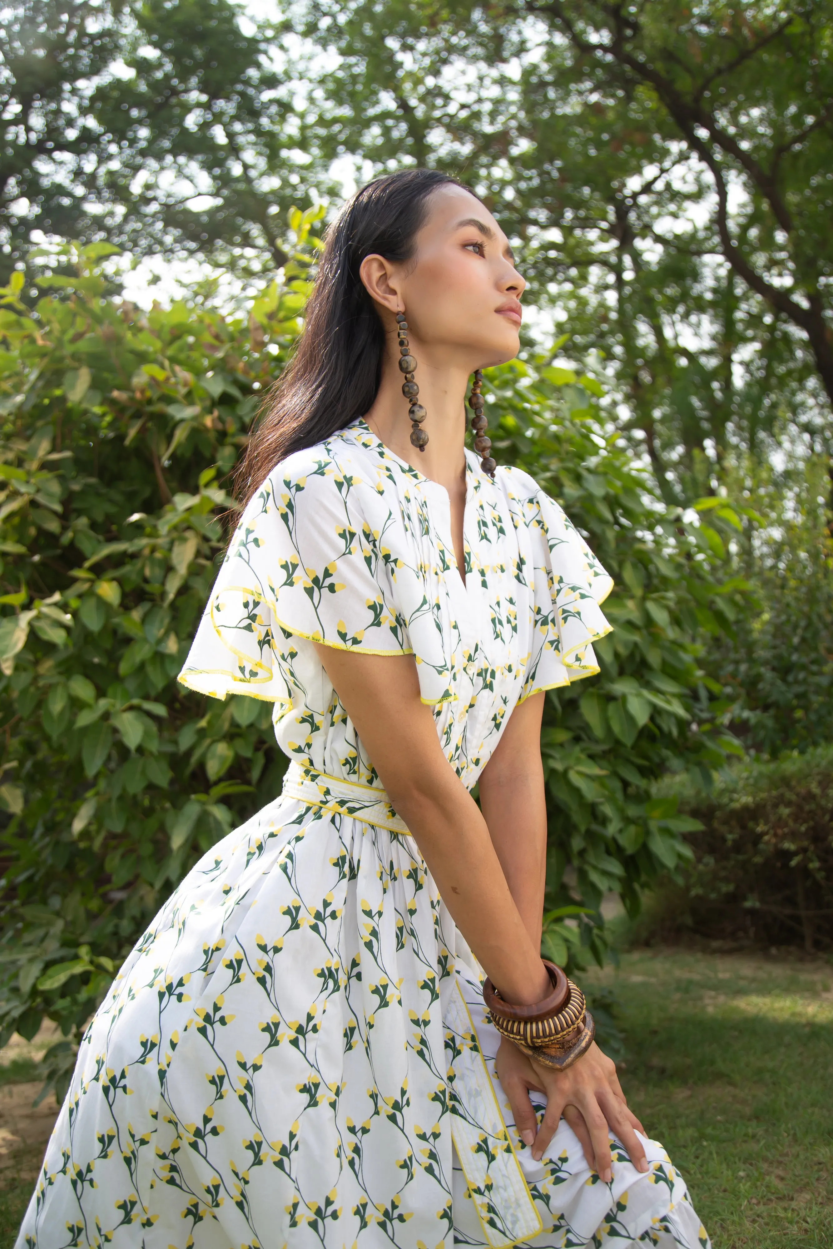 1369 Leni