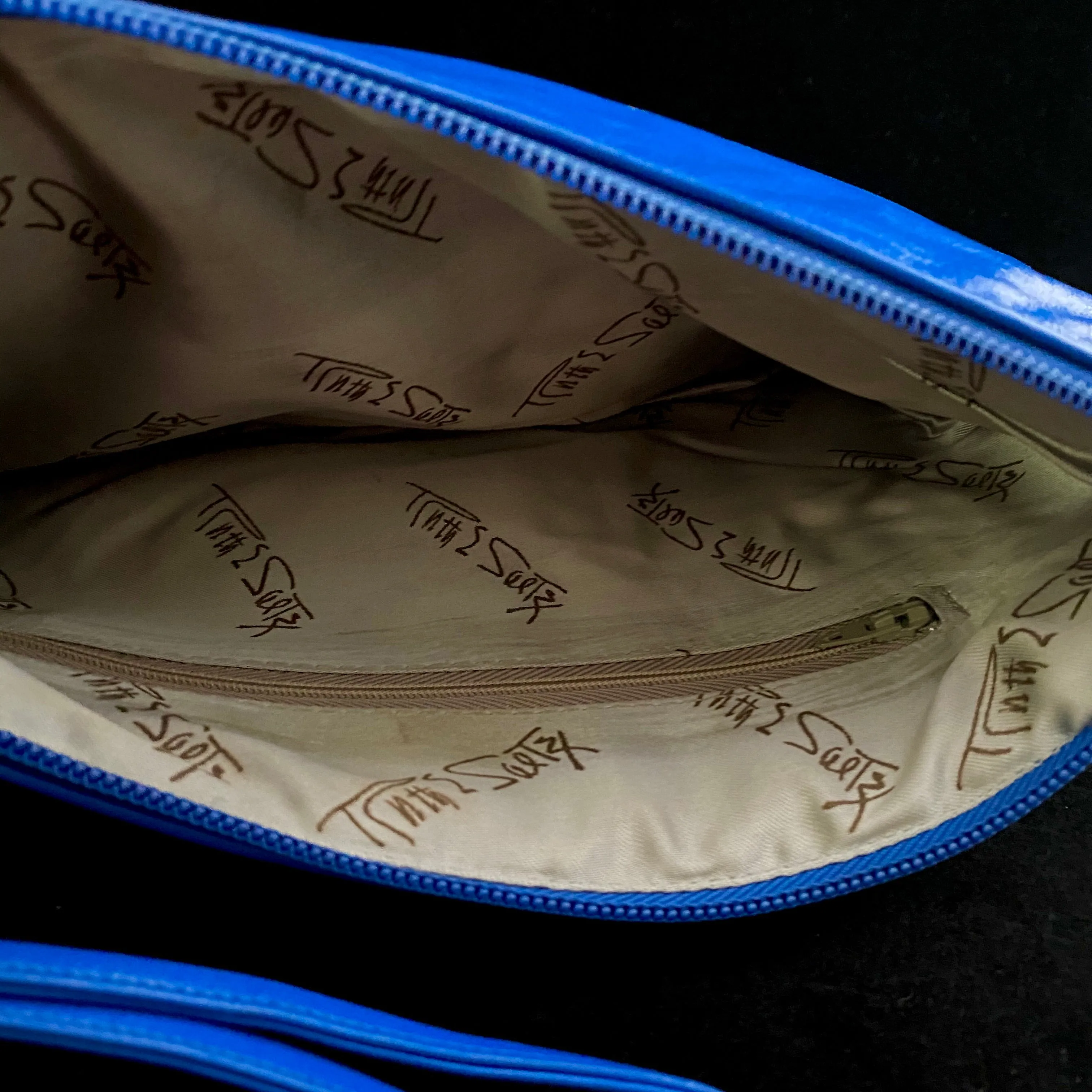1980s Ruth Saltz Clutch Purse