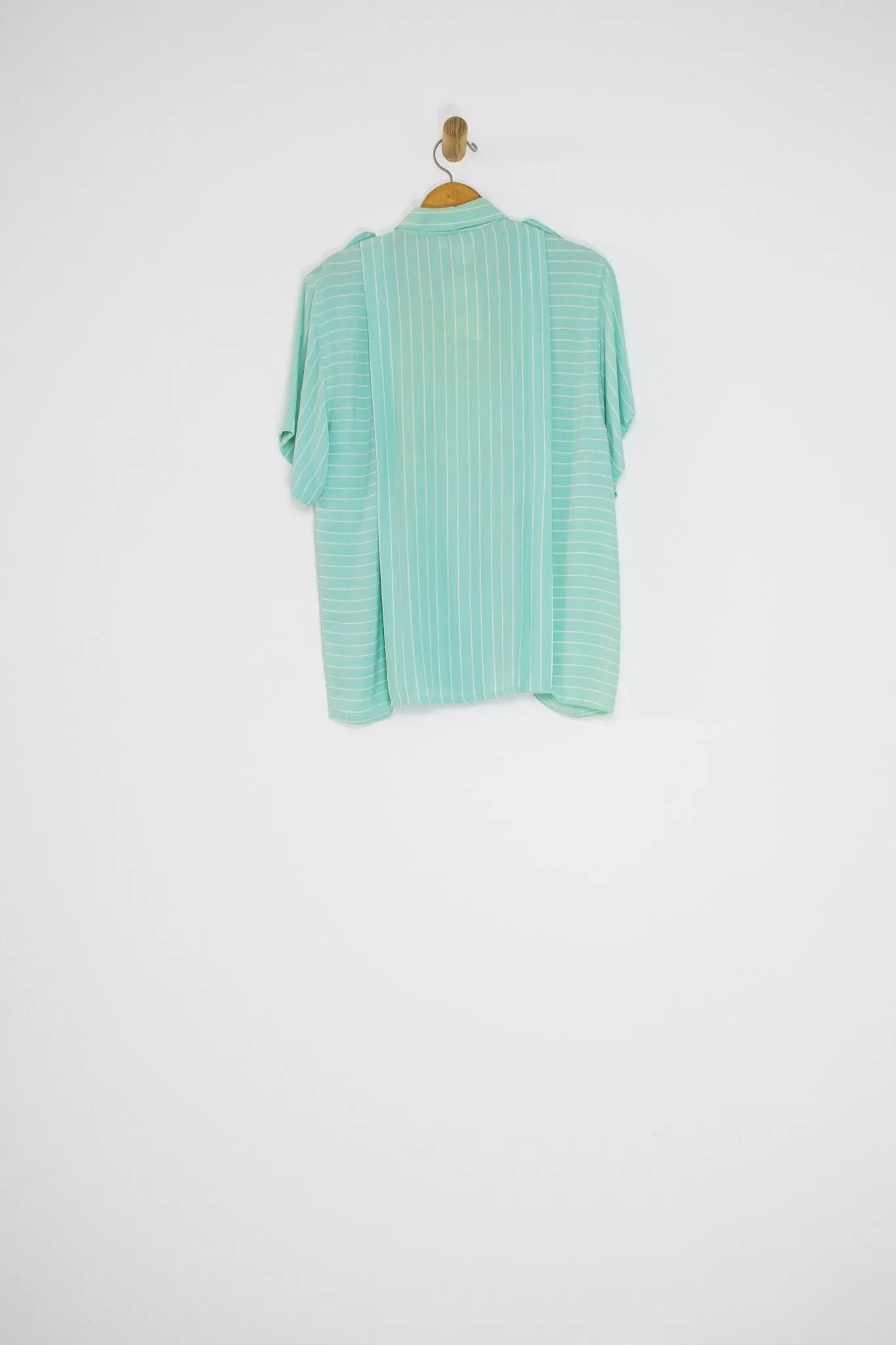 80’s SPEARMINT BUTTON UP / MEDIUM