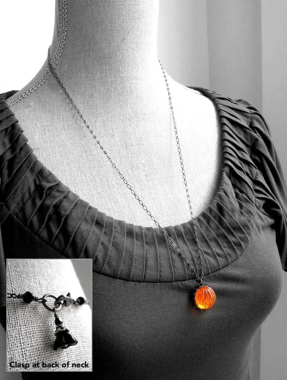 Brilliant Orange Halloween Pumpkin Necklace