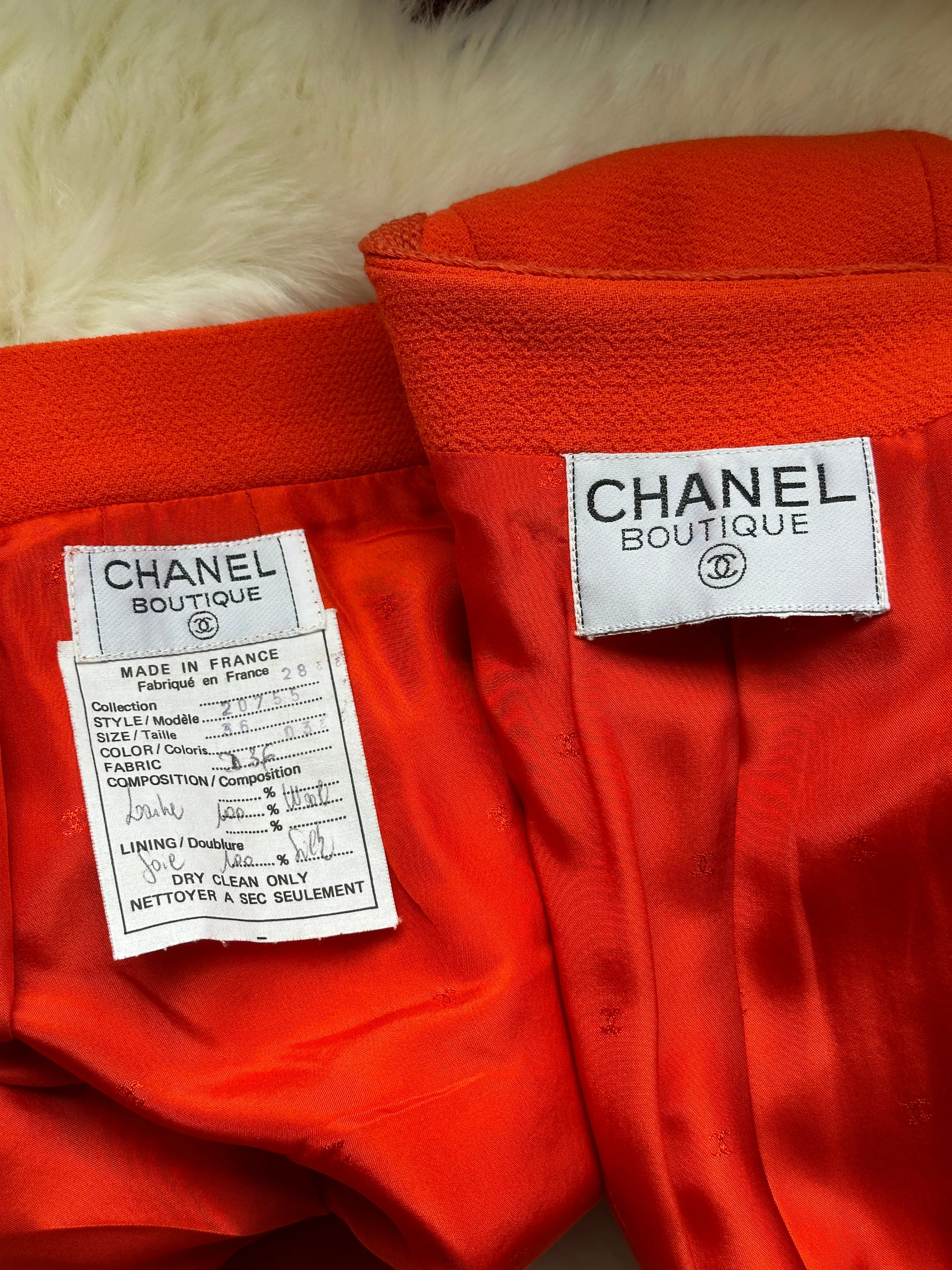CHANEL Boutique 1990s Orange Wool Boucle Suit • Small