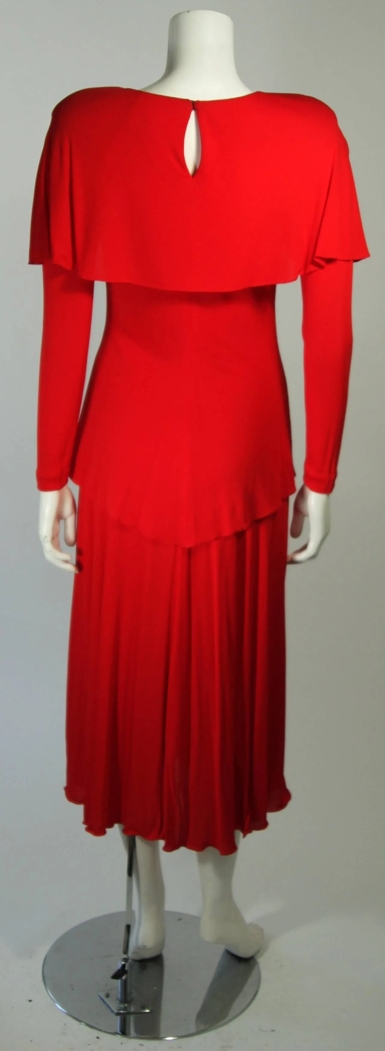 HOLLY HARP Red Jersey Long Sleeve Gown Size Medium