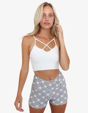 Lineage Crossover High-Waisted Short
