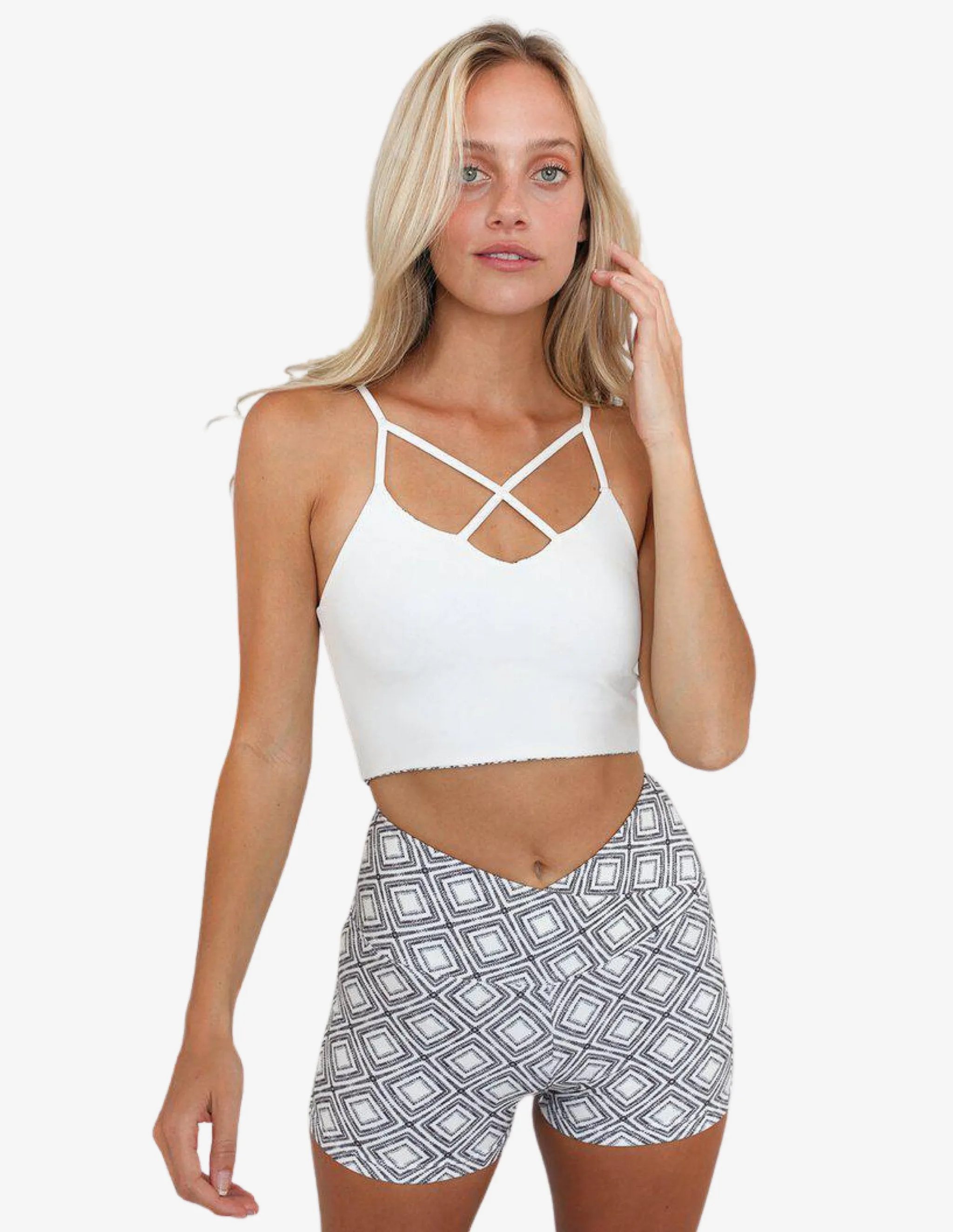 Lineage Crossover High-Waisted Short
