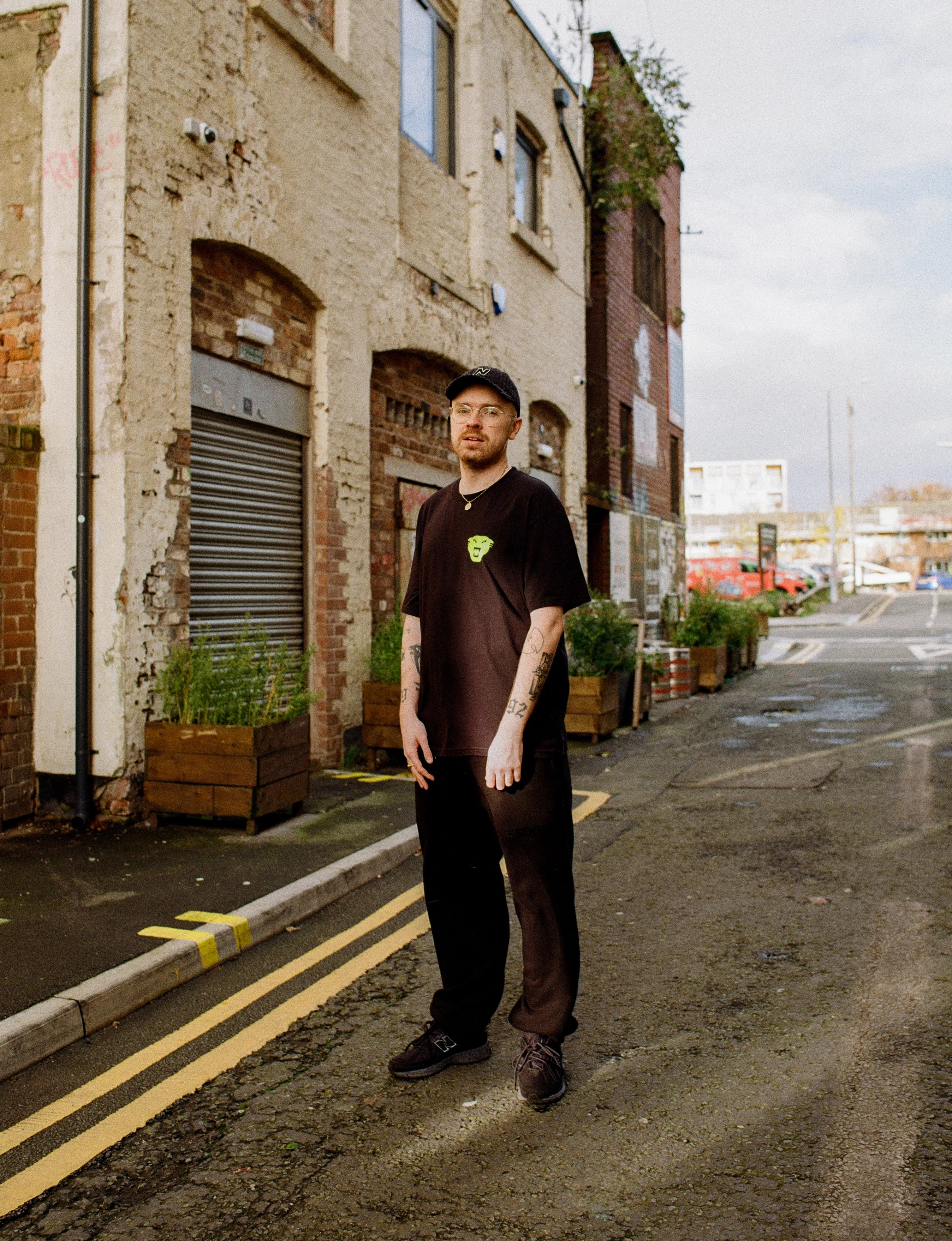 Melé X Club Bad 'Prepare To Enter' Tee - Black