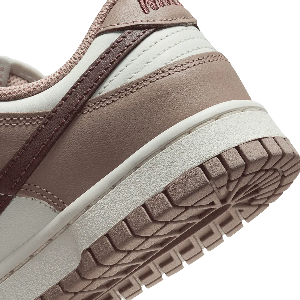 Nike Dunk Low Women's Shoe