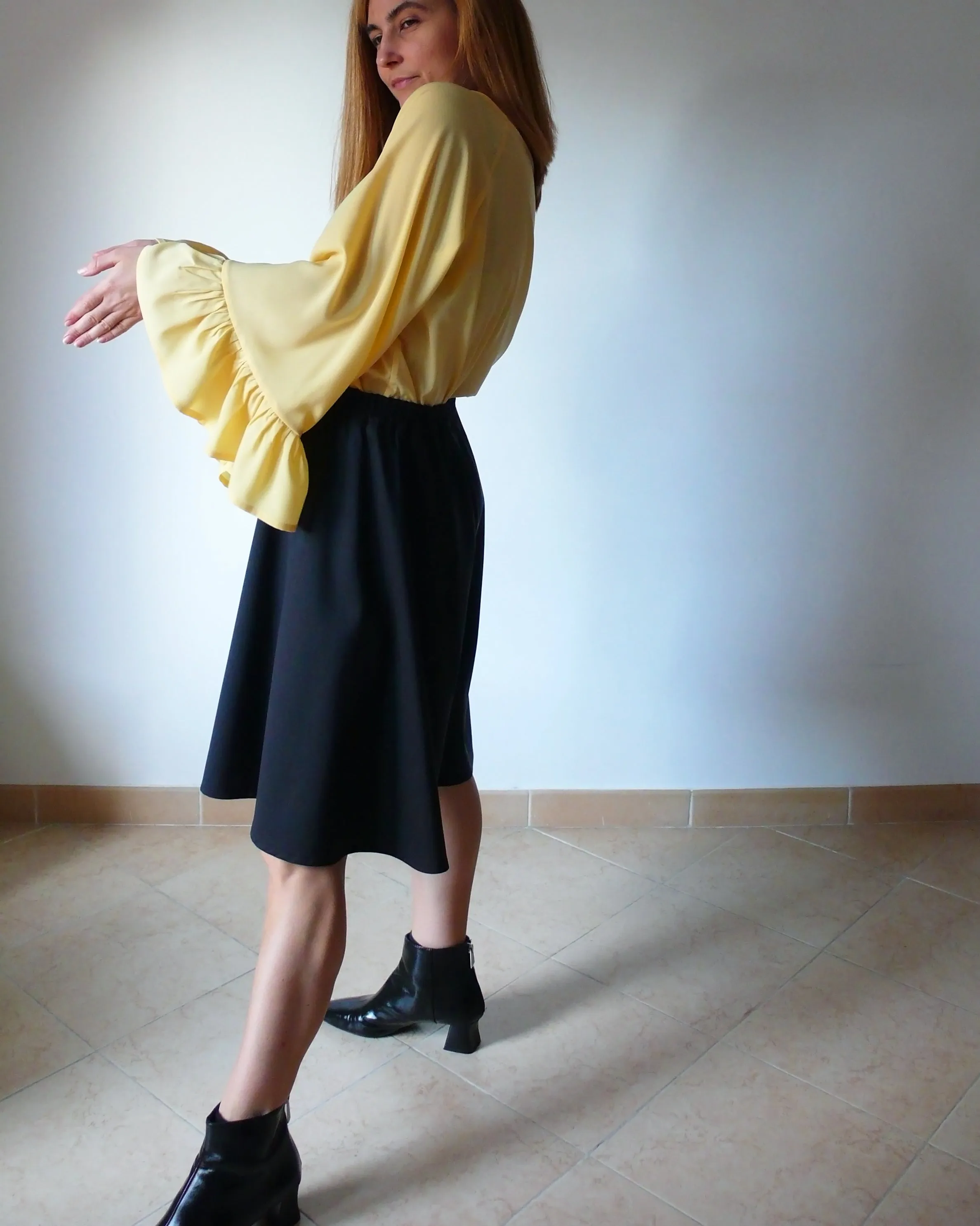 Ruffled Blouse Sewing Pattern N.82