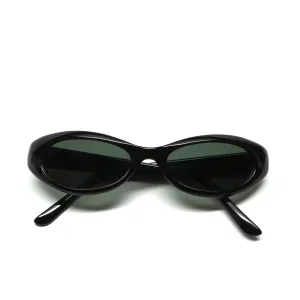 //STYLE 38// Vintage Small Size 90s Mod Verona Classic Oval Frame Sunglasses - Black