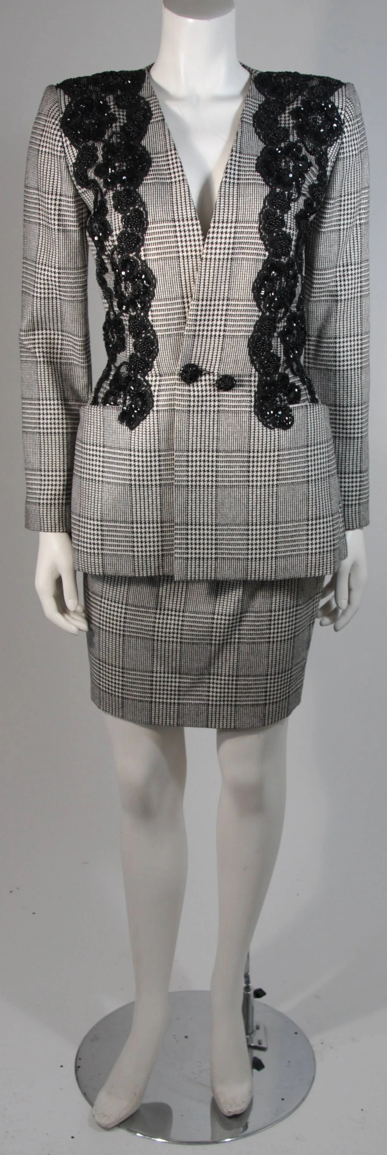 VICKY TIEL Black & White Plaid Skirt Suit with Lace Size 40