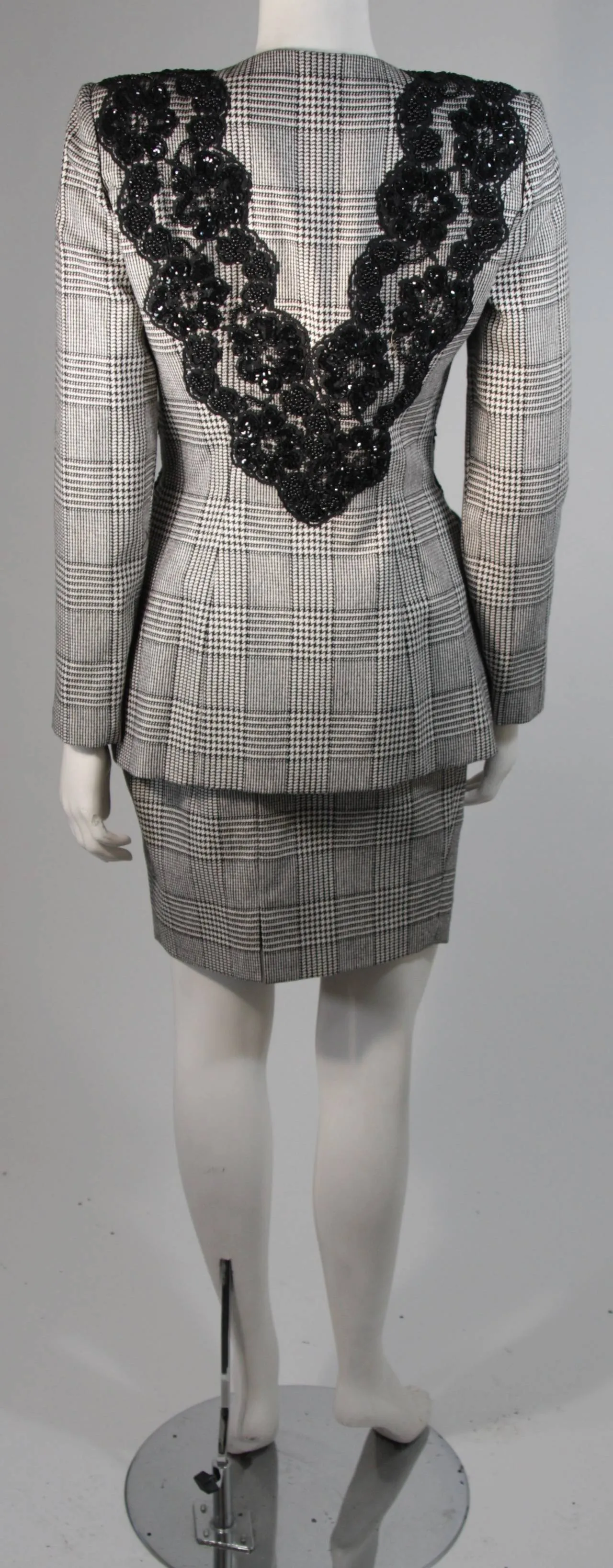 VICKY TIEL Black & White Plaid Skirt Suit with Lace Size 40