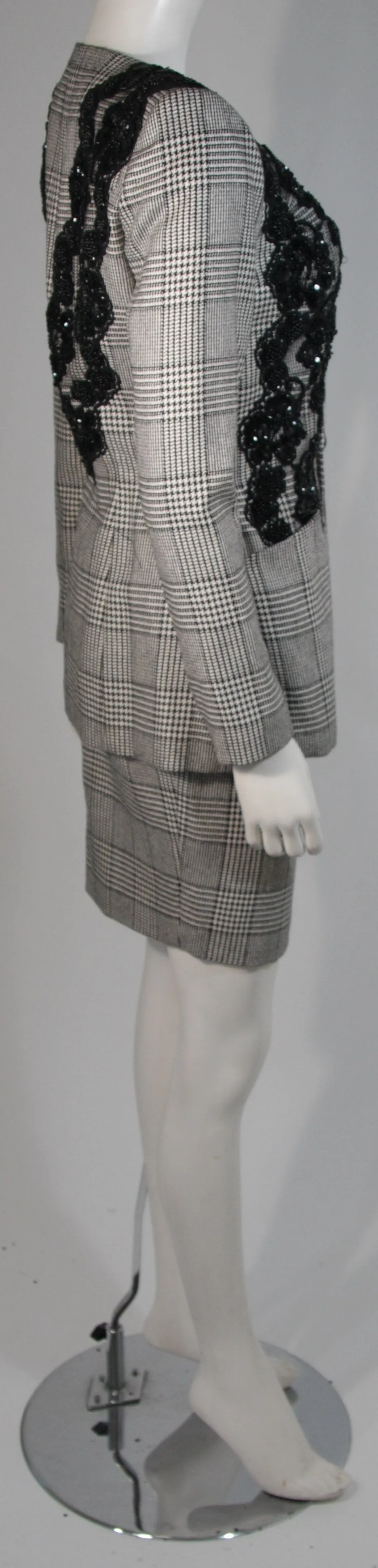 VICKY TIEL Black & White Plaid Skirt Suit with Lace Size 40