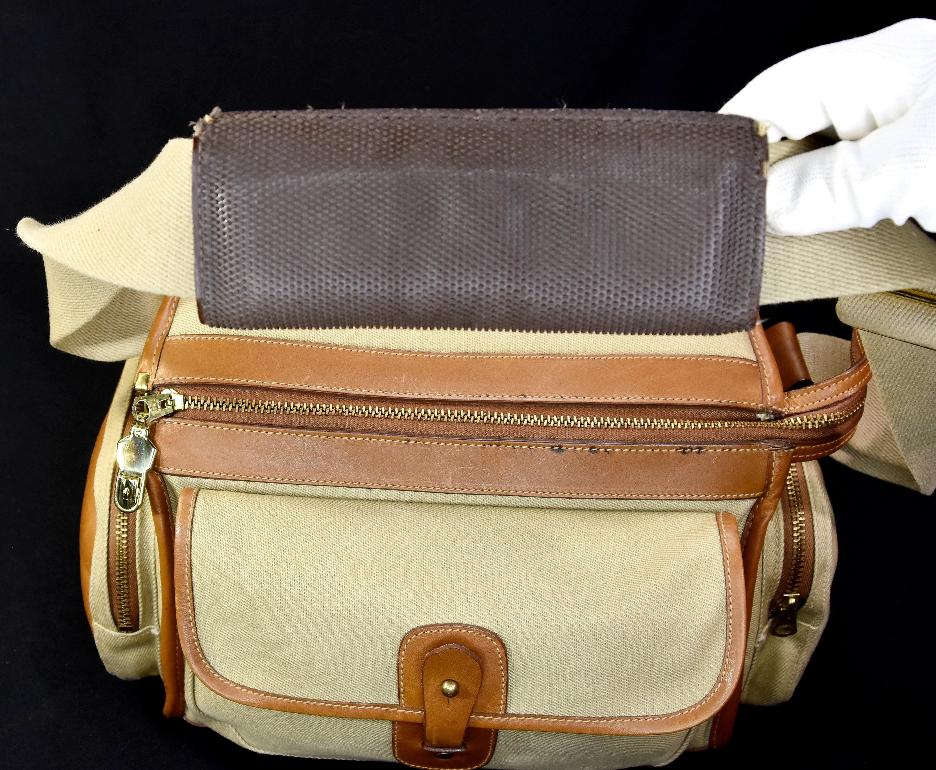 Vintage 1983 Ghurka Marley Hodgson Rangefinder No. 57 Khaki Twill Camera Case Bag