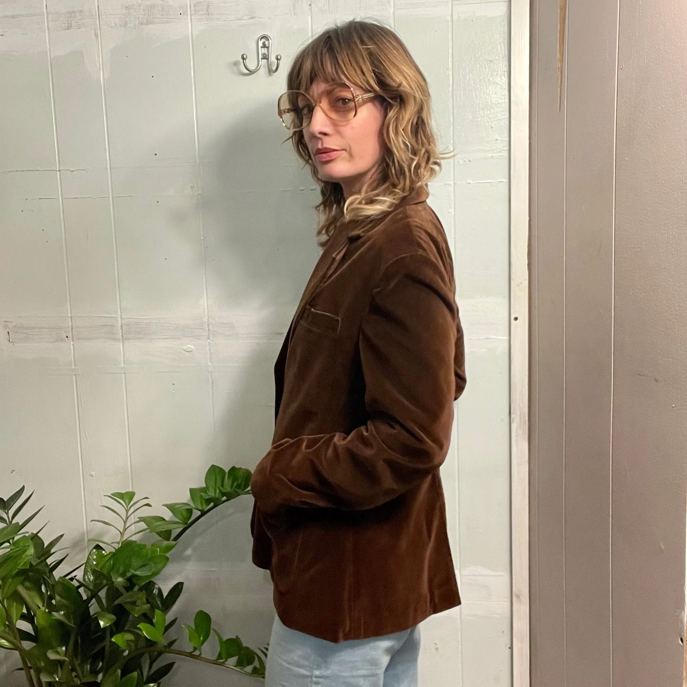 Vintage 70s 80s Wheel brown velvet blazer jacket // size 12 small medium (HT23121)