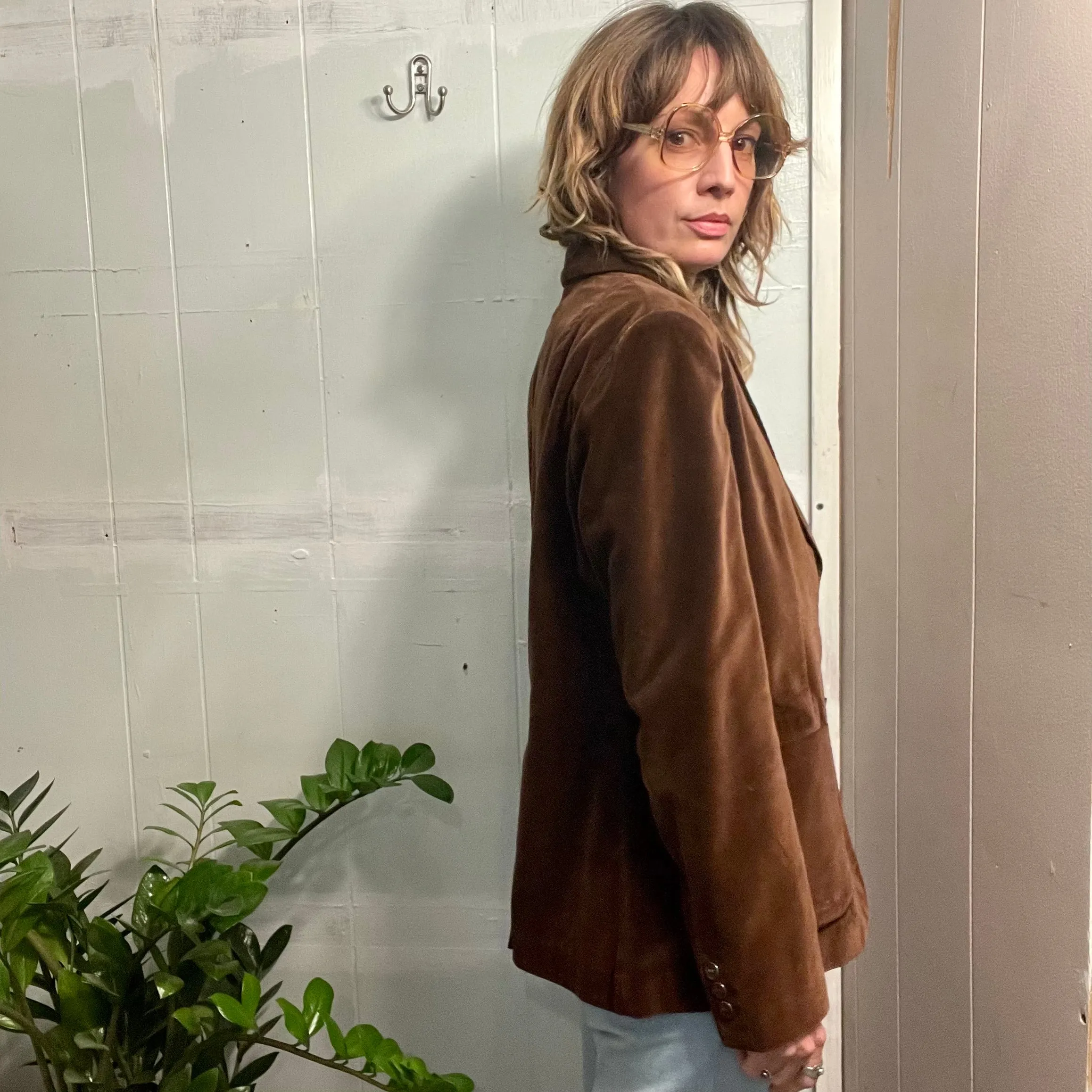 Vintage 70s 80s Wheel brown velvet blazer jacket // size 12 small medium (HT23121)