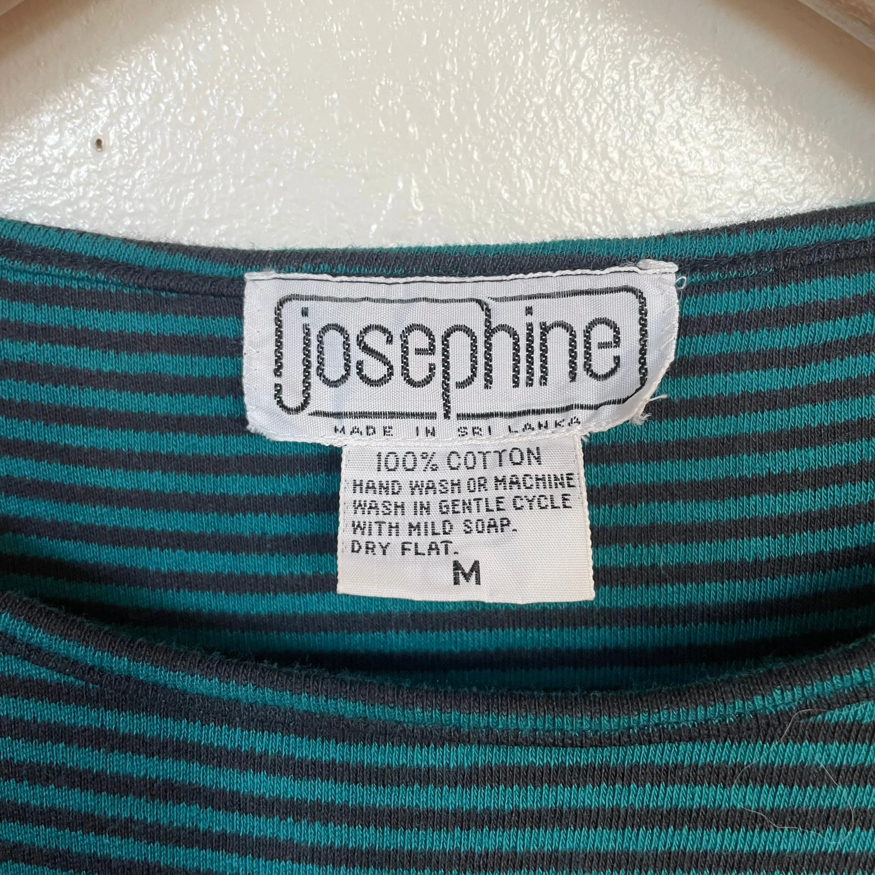 Vintage 70s/80s Josephine striped ruffle cap sleeve top // size medium // (ht2432)