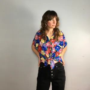 Vintage 80s 90s Gianna vibrant floral print button front blouse // size small medium large