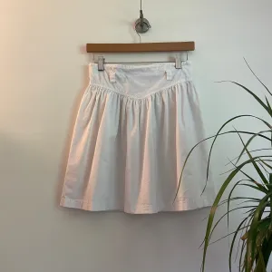Vintage 80s Marilyn Togs High Waisted pleated skirt // 26 inch waist (HT2256)