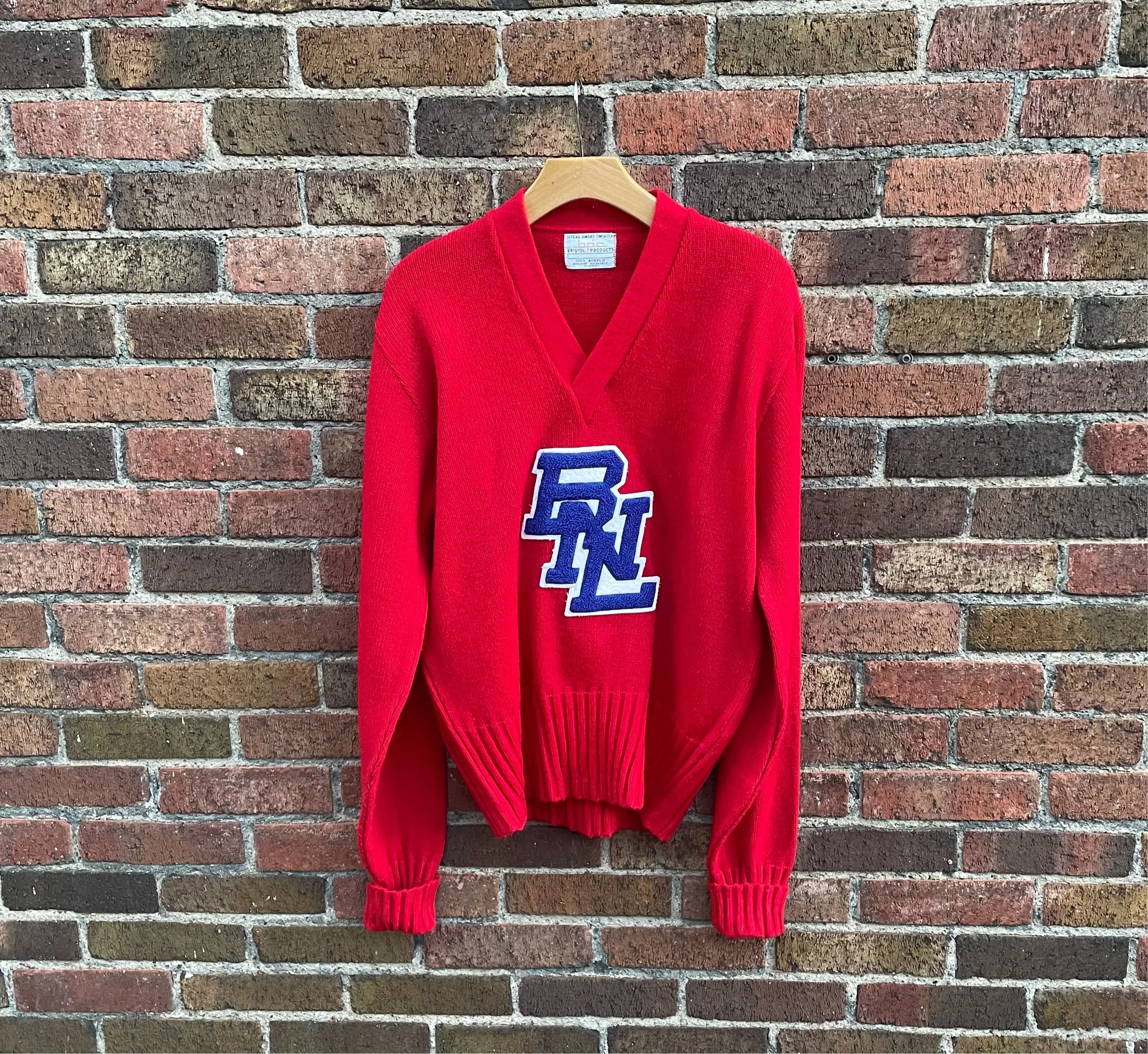 Vintage Bristol Products Varsity V-Neck official award sweater // size 44 // (ht22110)
