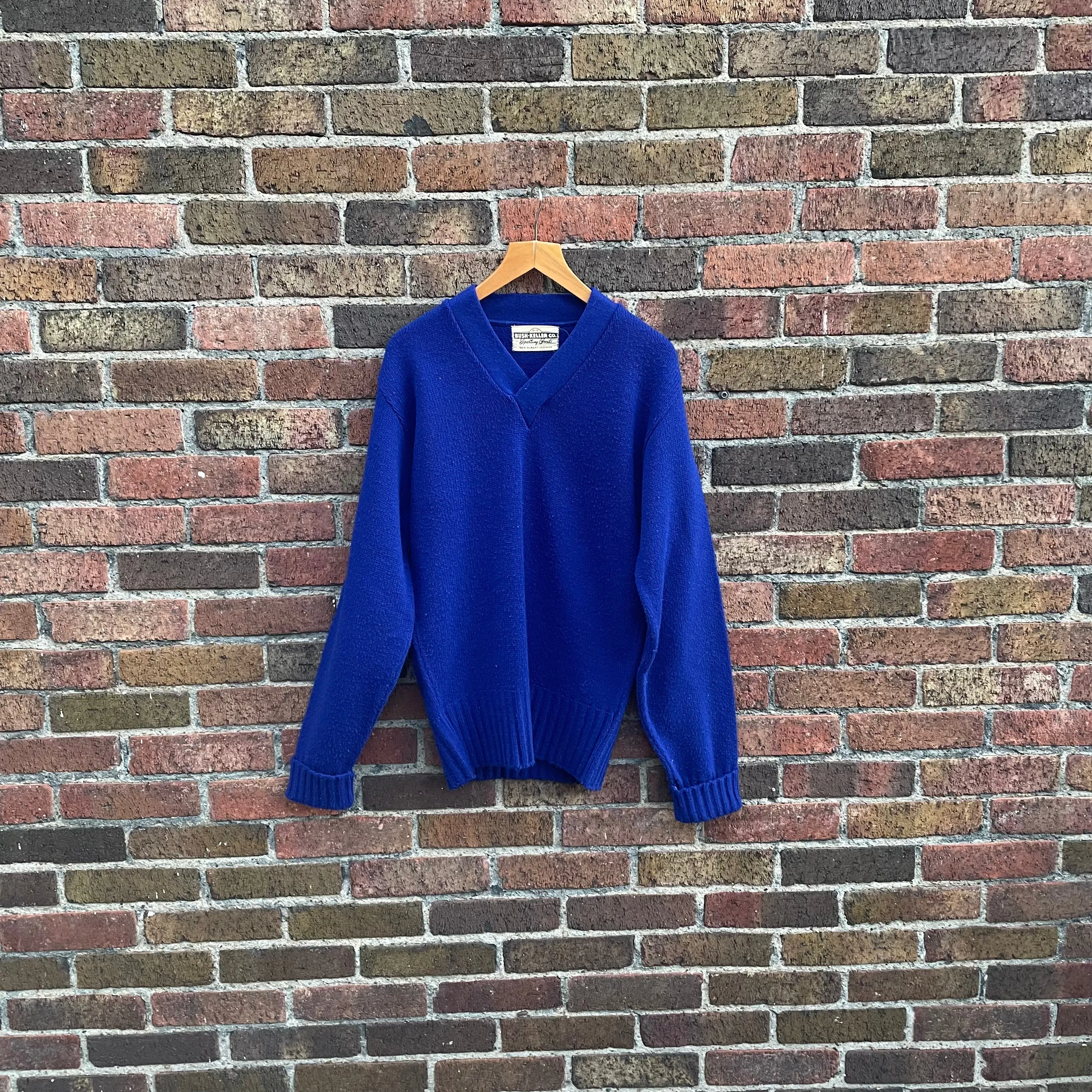 Vintage Bush Keller Royal Blue Varsity V-Neck award sweater // Sz 40 // (ht22109)