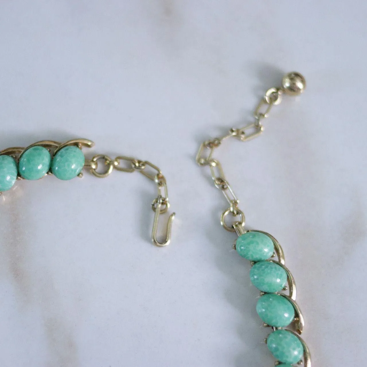 Vintage Crown Trifari Jade Glass Necklace