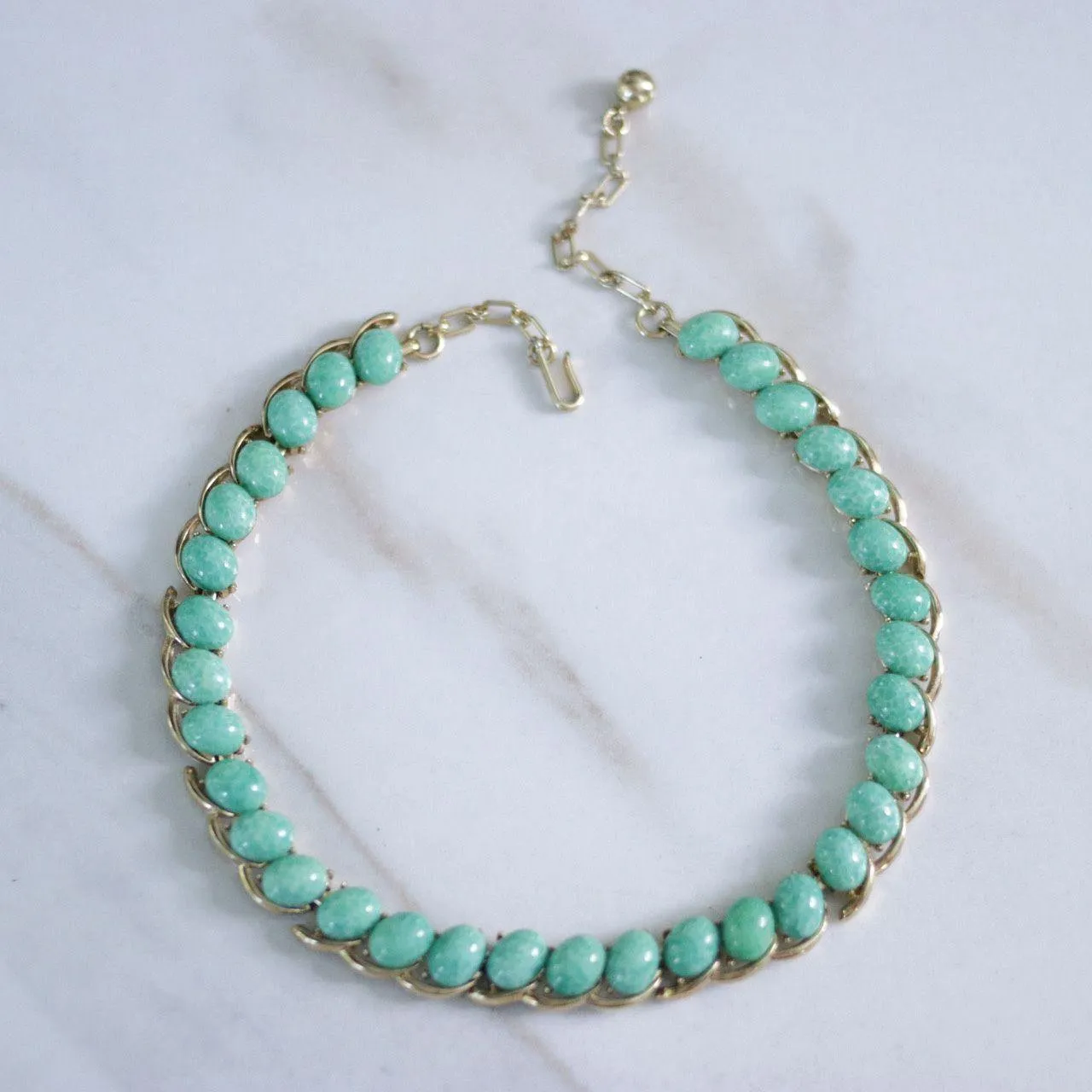 Vintage Crown Trifari Jade Glass Necklace