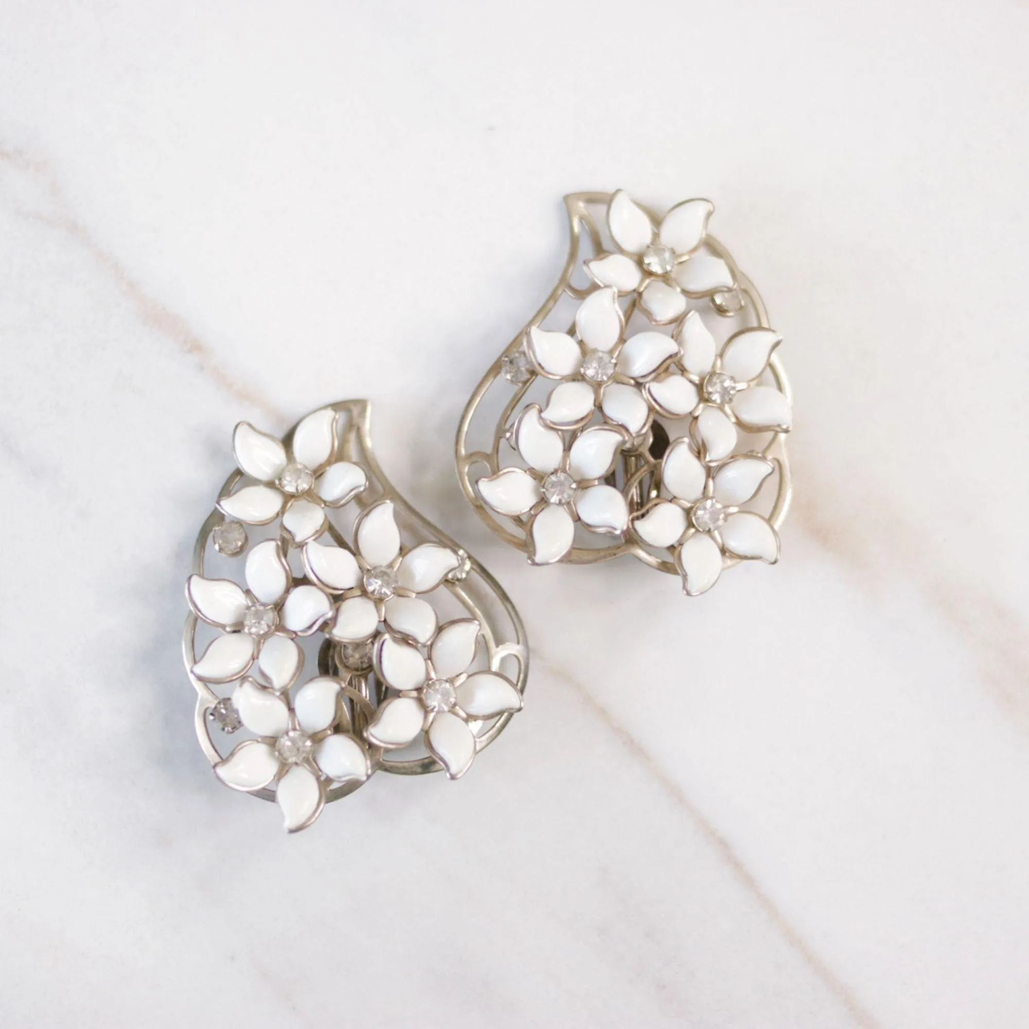 Vintage Huge White Flower Statement Earrings