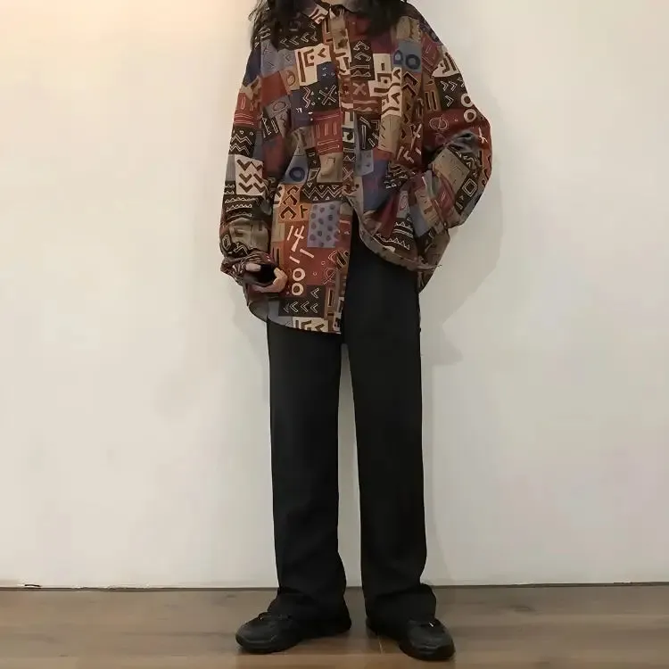 Vintage Shirt with Classic Collar and Abstract Shapes Design