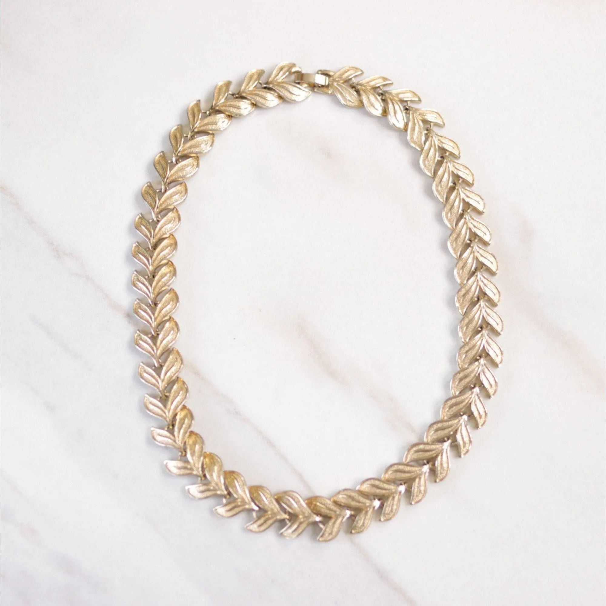 Vintage V Link Wide Gold Necklace