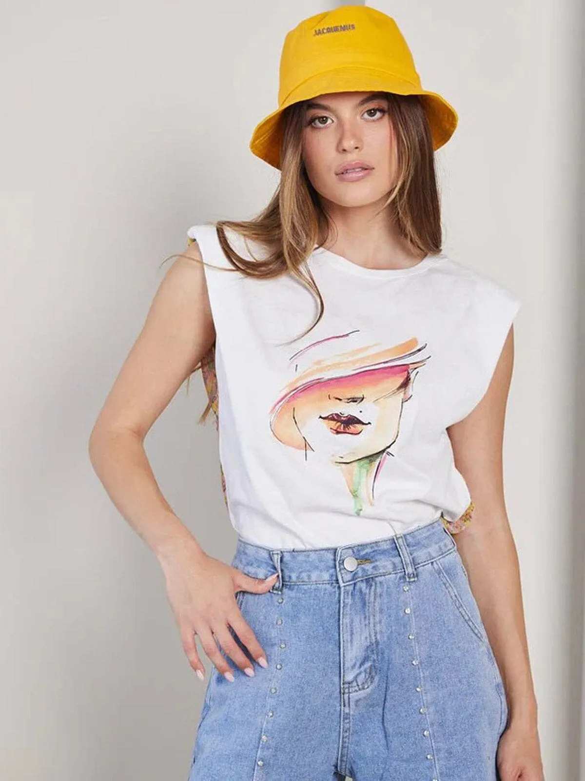 WOMEN'S PADDED SHOULDER GRAPHIC FLORAL BACK TOP